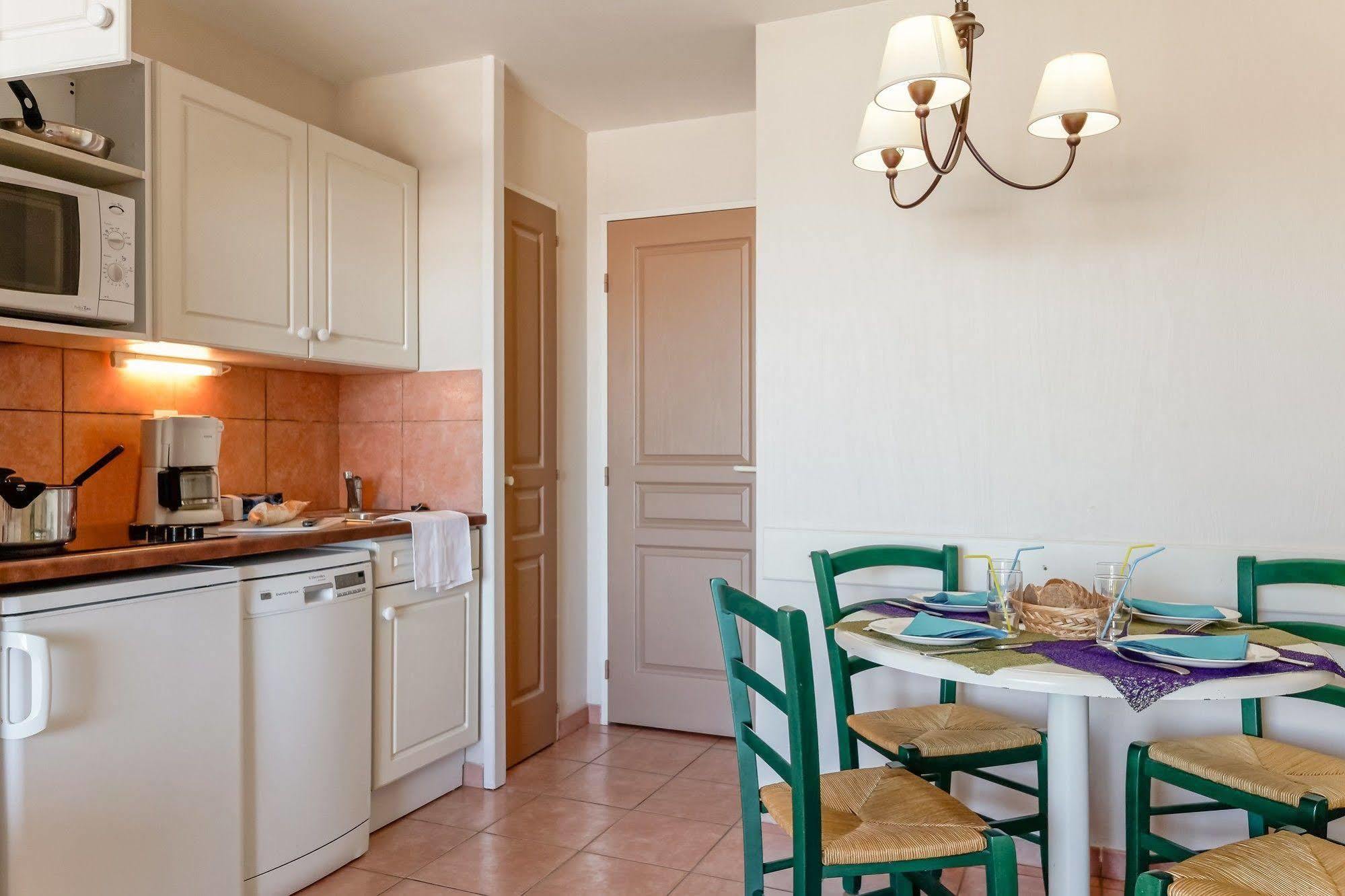 Les Rivages - Appartement Vue Mer Imprenable-Piscine Six-Fours-les-Plages Ngoại thất bức ảnh